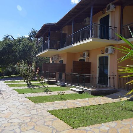 Krystallia Apartments Dassia (Corfu) Exterior photo