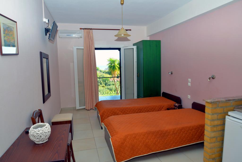 Krystallia Apartments Dassia (Corfu) Exterior photo